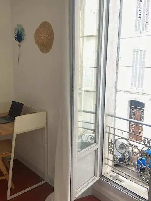 شقة Superbe Appartement Spacieux, Calme, Central تولون