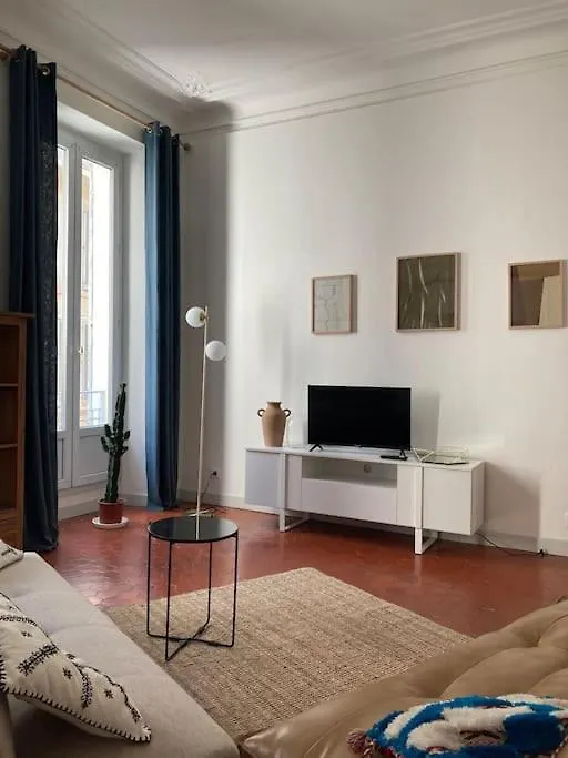 Superbe Appartement Spacieux, Calme, Central تولون 0*,